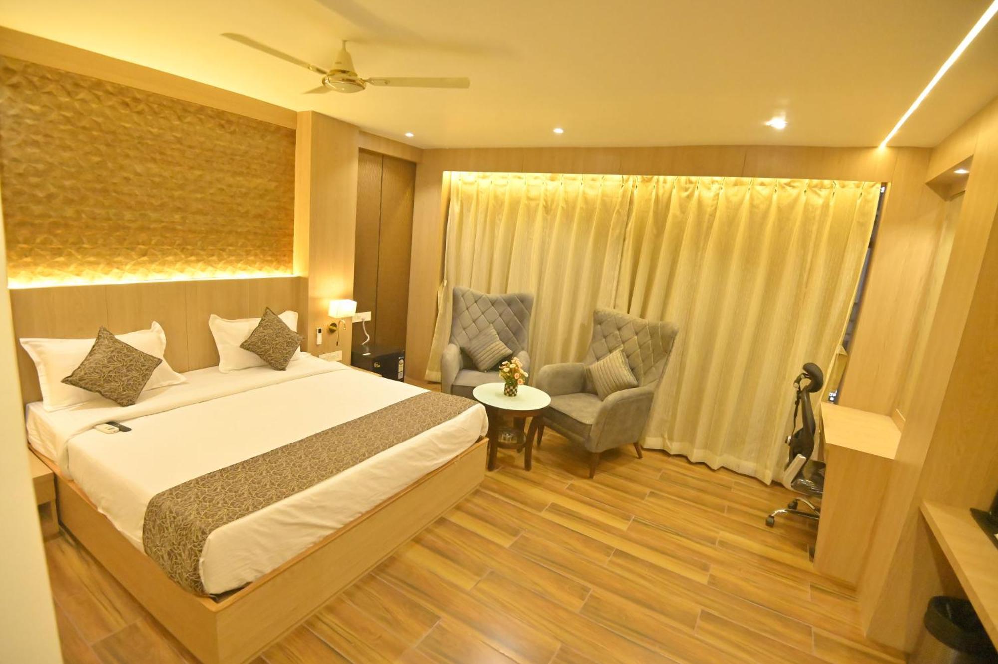 Hotel Jk Palace อัลลอฮาบาด ภายนอก รูปภาพ
